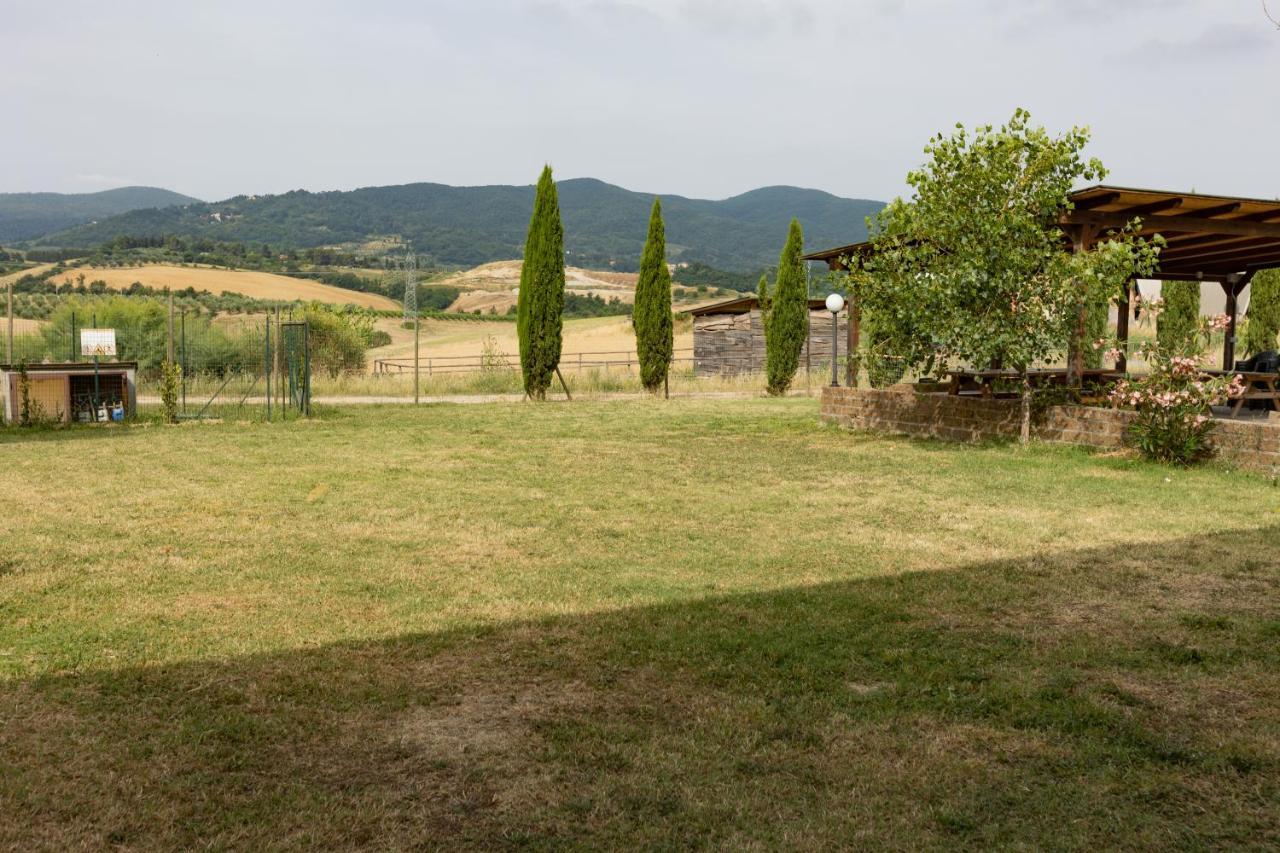 Agriturismo La Valle Della Lavanda - Podere Mezzastrada Fauglia 外观 照片